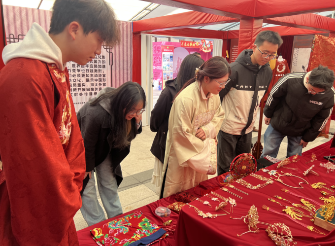 雅韻婚儀傳新風(fēng) 潤澤屏南大地